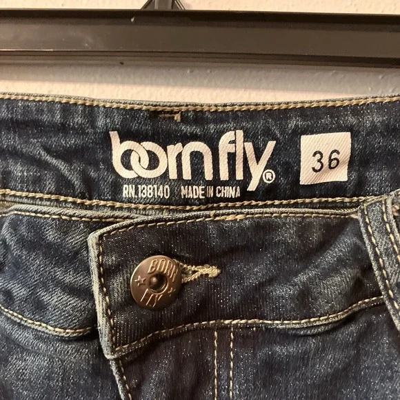 Born Fly Men's 36 ANYTOWN USA Y2K Grunge Distressed Denim Jeans Patchwork Zip - Picture 9 of 13